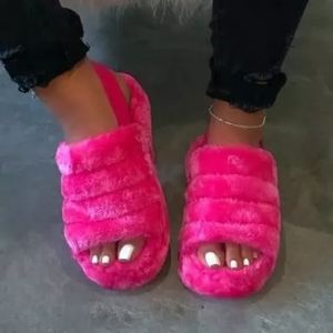 Comfy Fur Slides